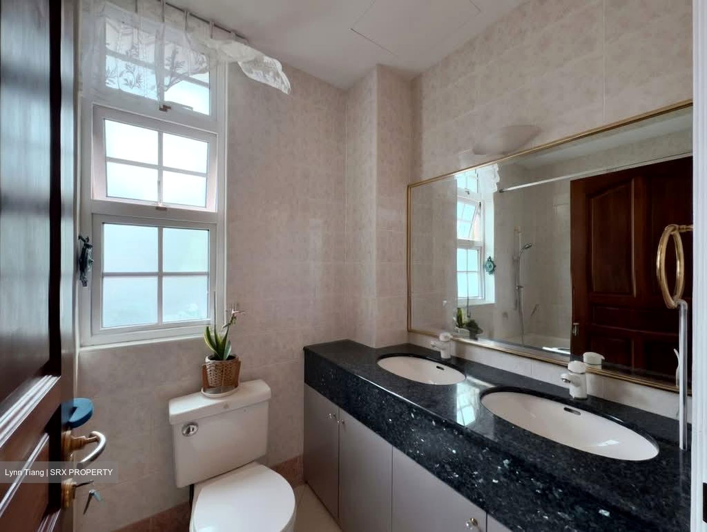 Serangoon Garden Estate (D19), Semi-Detached #556623371
